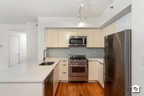 Sold by Coldwell Banker Reliable Real Estate | media 9