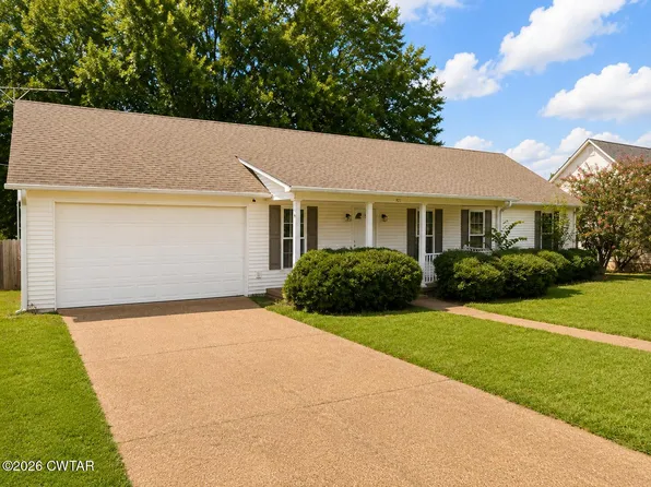 921 Oak View Cv, Brownsville, TN 38012
