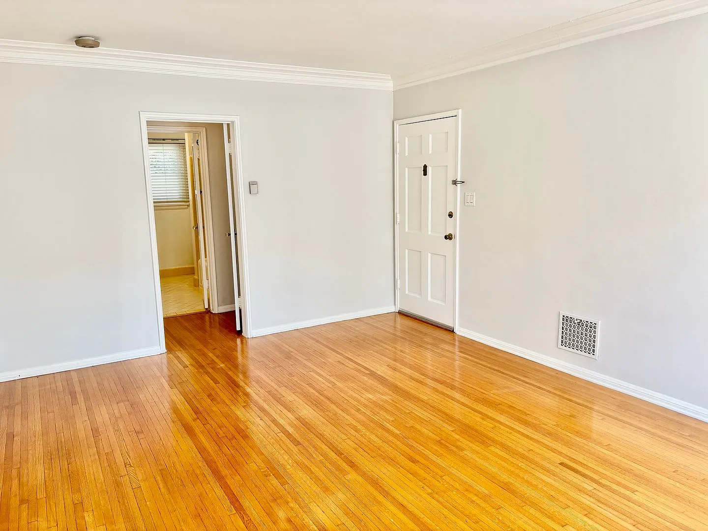 1271 N. Crescent Heights Blvd. — Photo 2