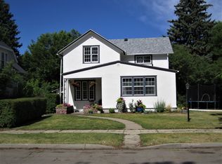 637 California Ave SW, Huron, SD 57350