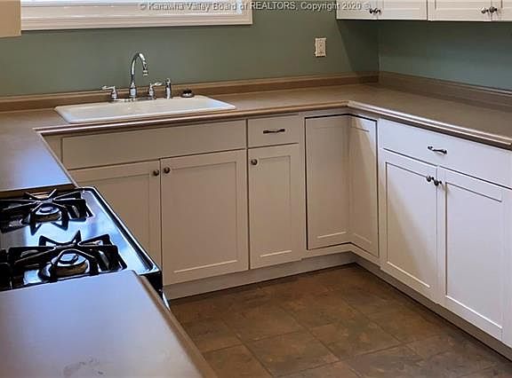 3rd image of 181 Poca Cir