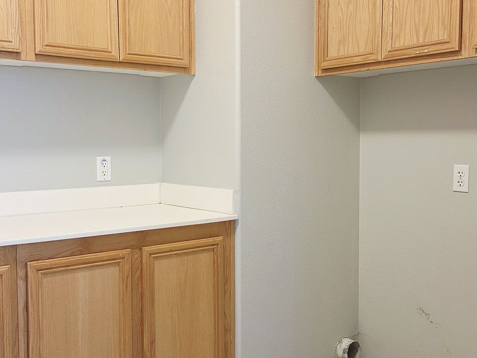 1st image of 45370 Vista Verde
