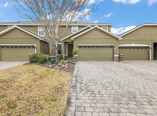 24006 Sardinia Dr, Sorrento, FL 32776