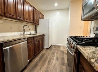 65 Fairview St APT 3D, Palisades Park, NJ 07650