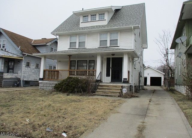 1st image of 13817 Bartlett Ave