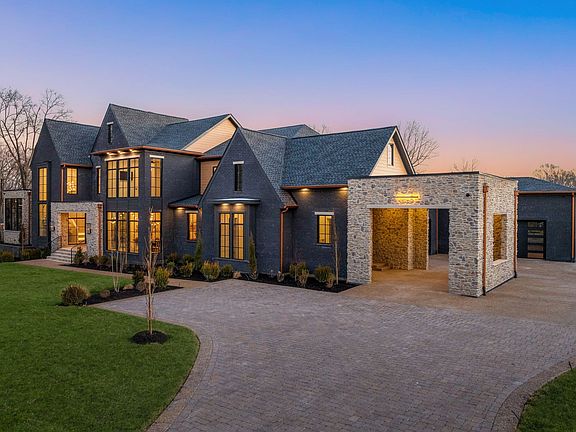 4th image of 325 Gun Club Rd