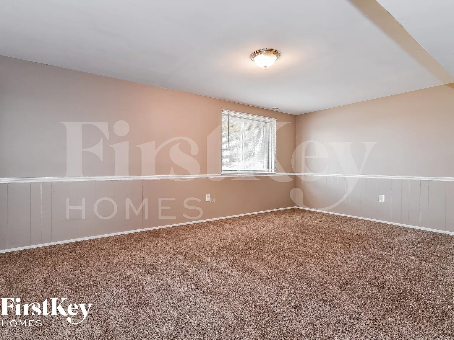 3 bed, 2.0 bath, 2094 sqft, $2,085 — Photo 4