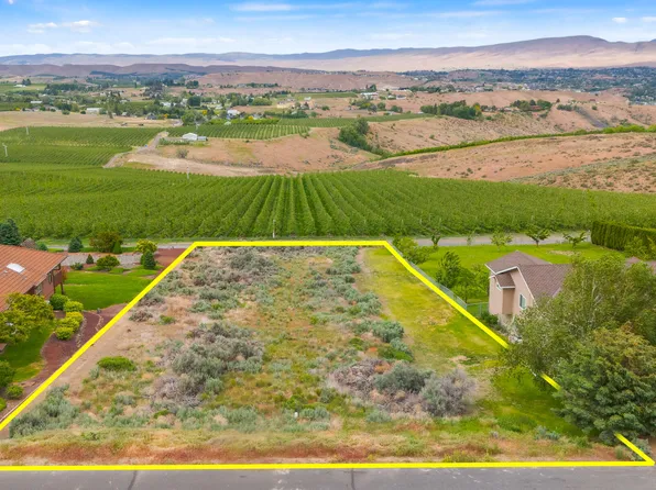 321 Lookout Point Dr, Selah, WA 98942