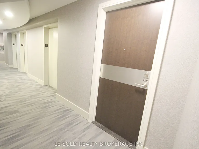 38 Dan Leckie Way #1205 — Photo 6