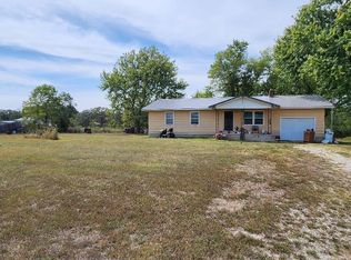 95 Three Springs Loop, Long Lane, MO 65590