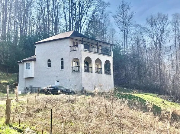 120 Bella Vista Ln, Unicoi, TN 37692