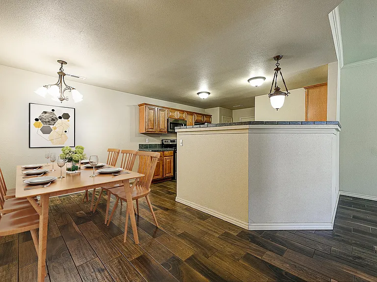 2766 W Wildwood Dr — Photo 3