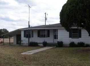 170 D And D Ave, Glennville, GA 30427