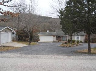 278 Turtle Cove Ln, Reeds Spring, MO 65737