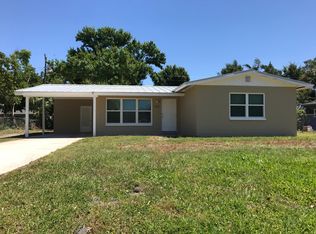 750 18th Ave, Vero Beach, FL 32962