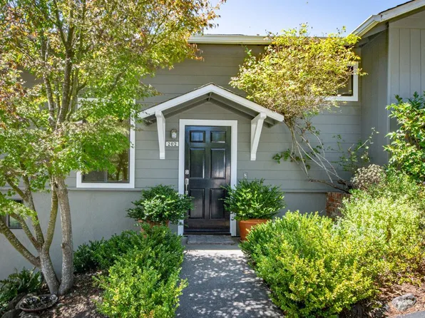 202 Cleveland Court, Mill Valley, CA 94941