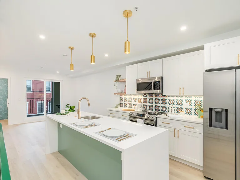 1627 Fontain St #PENTHOUSE — Photo 21