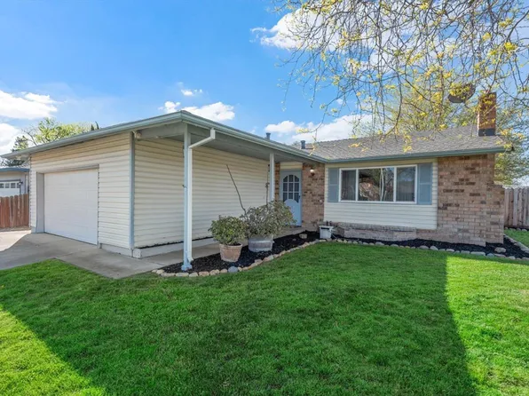 1035 Woodvale Drive, Dixon, CA 95620