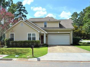 512 N Fairfield Dr, Peachtree City, GA 30269
