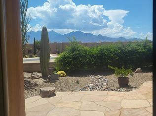 3983 S Golden Lynx Rd, Green Valley, AZ 85614