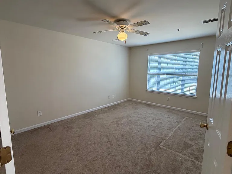 3906 Elan Ct #52 — Photo 16