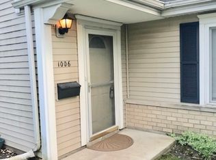 1006 Cove Dr #149-B, Prospect Heights, IL 60070