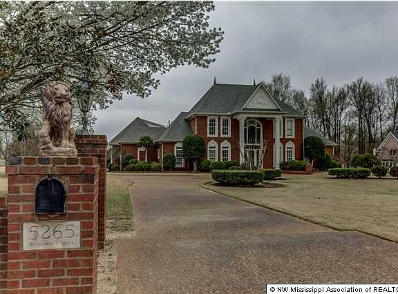 2nd image of 5265 Wedgewood Dr