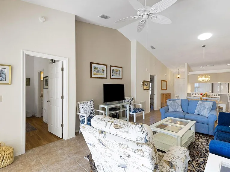 1233 Spoonbill Landings Cir — Photo 16