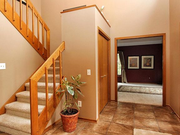 4th image of 6565 Brookhills Ct SE