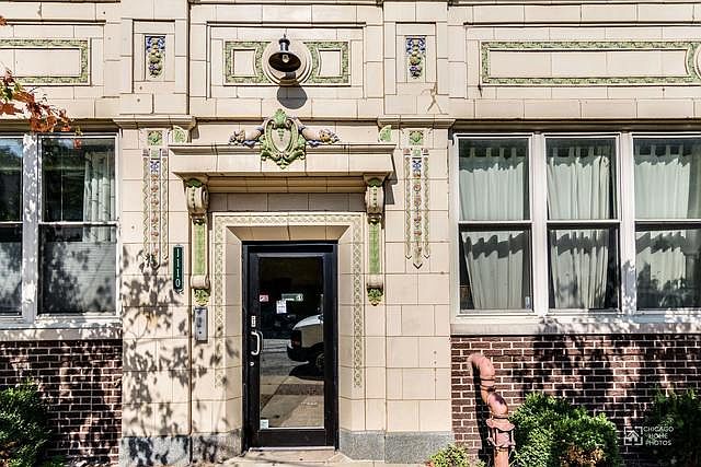 1st image of 1110 W Leland Ave APT 2A