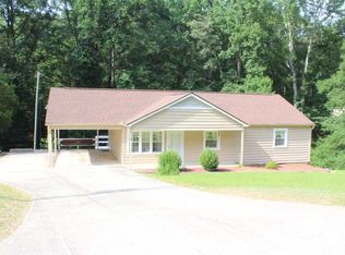 2116 Eveton Ln, Sanford, NC 27330