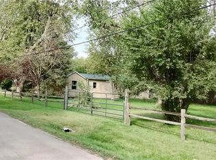 3874 E Hickory St, Decatur, IL 62526