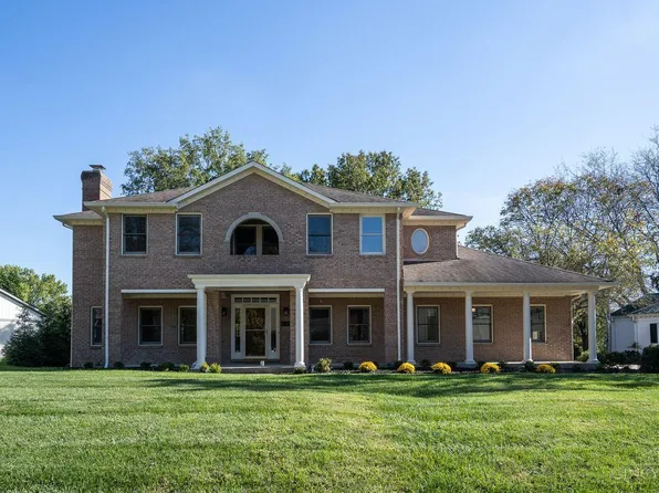 131 Lakeview Ct, Loveland, OH 45140