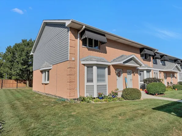 2550 W 112th St #15-O, Chicago, IL 60655