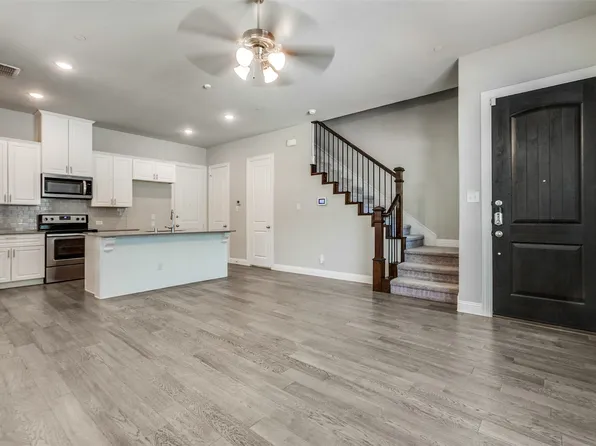 1544 Windermere Way, Farmers Branch, TX 75234