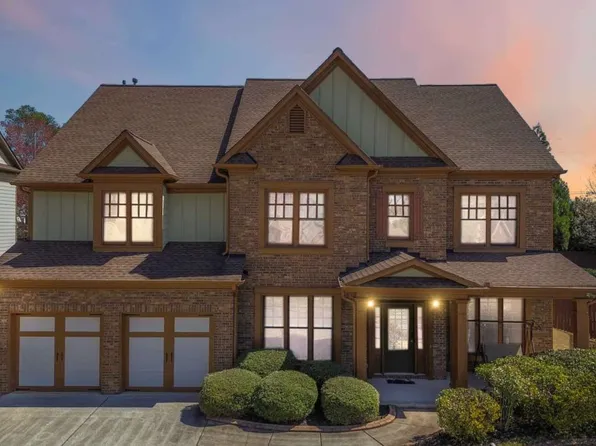 1340 Waverly Glen Dr, Alpharetta, GA 30004