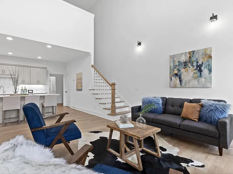 9658 Dutton Ln — Photo 8