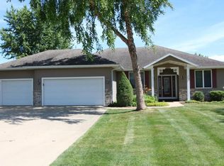 1001 Safari Way, Lake City, MN 55041