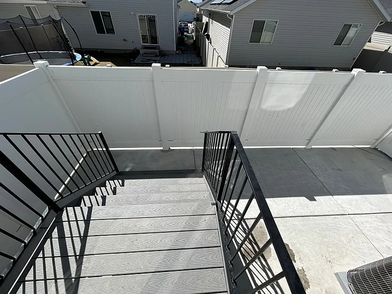 1712 E Fall St — Photo 13