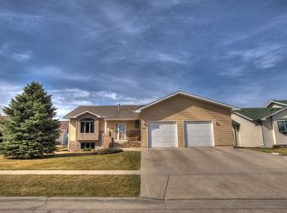 4021 Windslow Pl, Rapid City, SD 57701