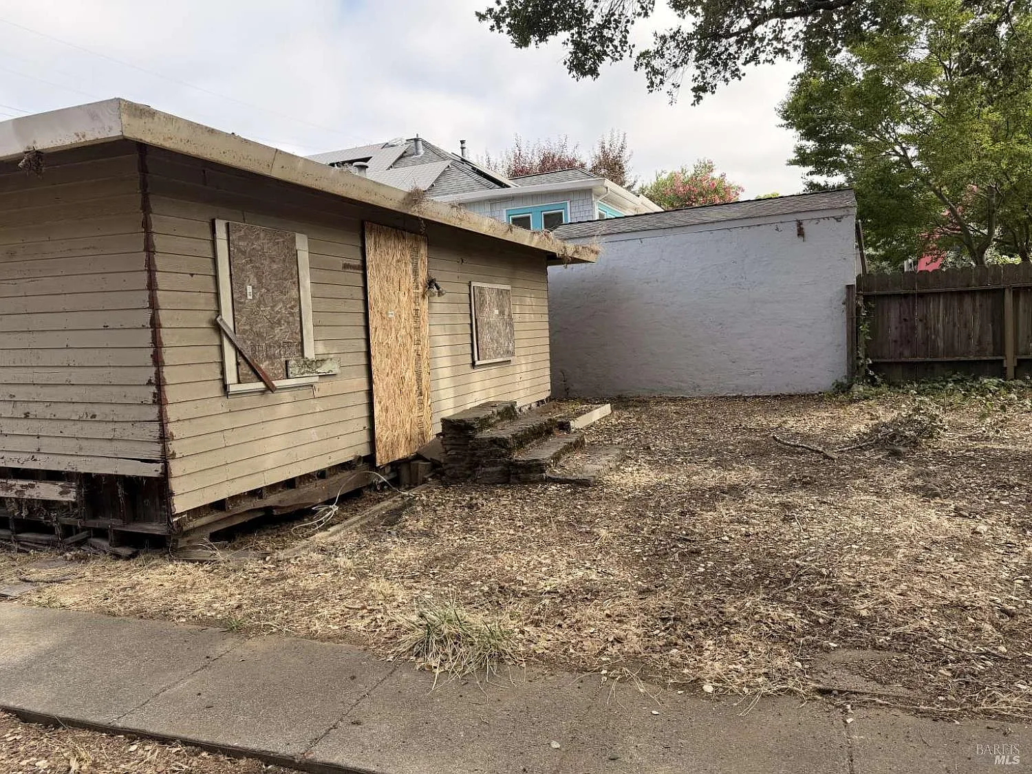 456 Seymour St - Photo 11