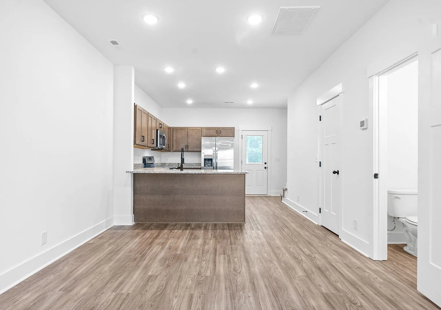 316 Front Ridge Circle — Photo 4
