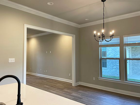 5th image of 51 Cherry Blossom Ln