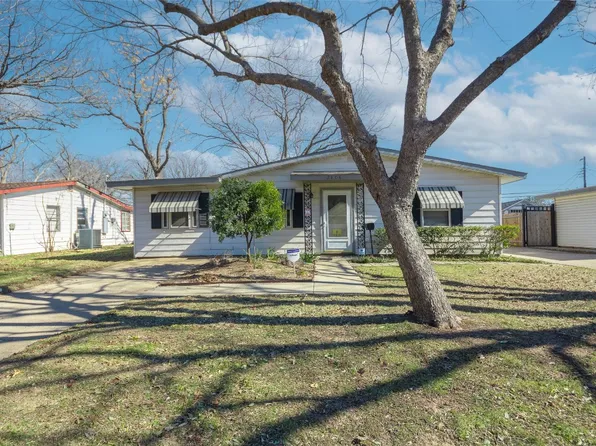 2806 Elm Park, Richland Hills, TX 76118