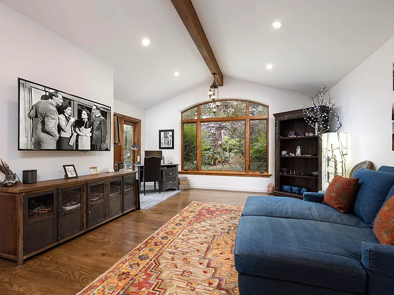 717 Cima Linda Ln — Photo 8