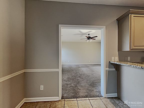 5th image of 430 Indian Park Dr