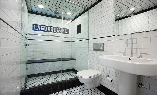 Rented by Engel & Völkers New York City | media 26