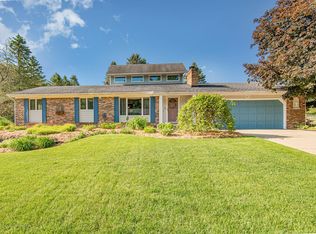 3913 Moonlight Ln, Holt, MI 48842