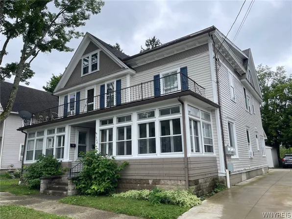 1466 Kellogg St, Alden, NY 14004