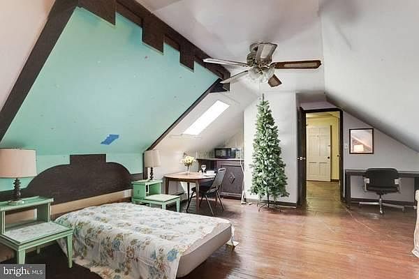 2nd image of 6205 Craigmont Rd #1